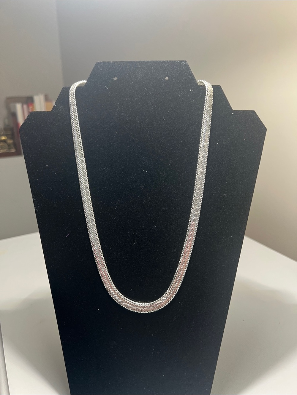 Exquisite Napier Silver-Tone Woven Chain Necklace.  Estate Vintage